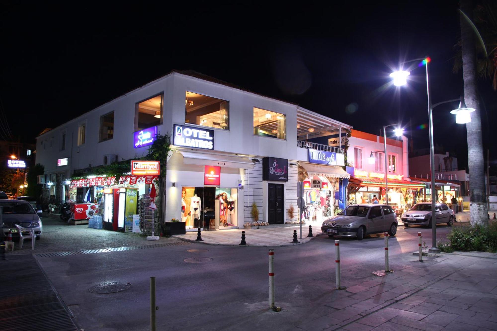 Albatros Hotel Bodrum Esterno foto